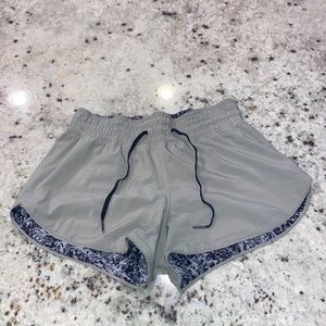 Lululemon Choose A Side Reversible Short
